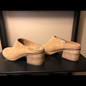TOMS Genuine Suede Heeled Mule